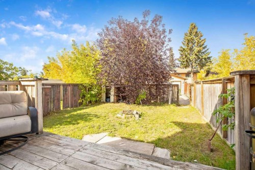 68 Falconridge Close Ne, Calgary, AB 
