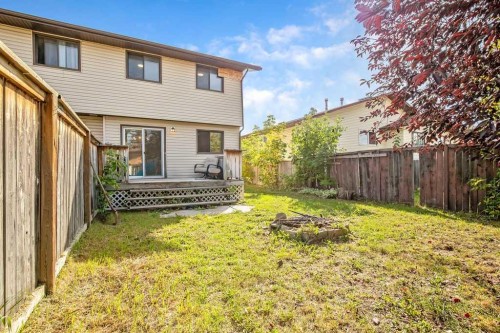 68 Falconridge Close Ne, Calgary, AB 