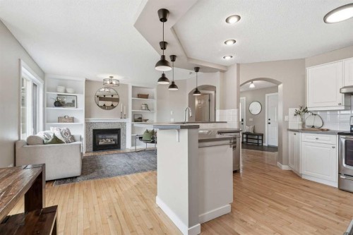 321 Douglas Ridge Circle Se, Calgary, AB 