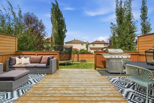 321 Douglas Ridge Circle Se, Calgary, AB 
