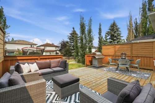 321 Douglas Ridge Circle Se, Calgary, AB 
