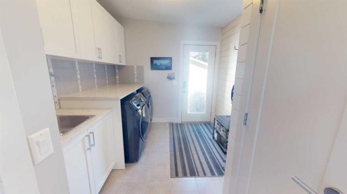 6236 Longmoor Way Sw, Calgary, AB 