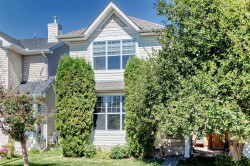 22 Cramond Crescent SE Calgary, AB T3M 1B7