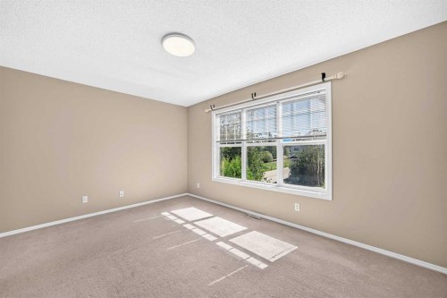 22 Cramond Crescent Se, Calgary, AB 