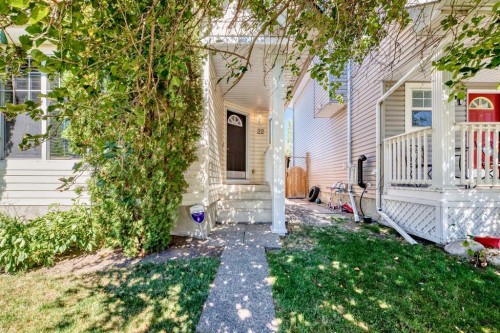 22 Cramond Crescent Se, Calgary, AB 