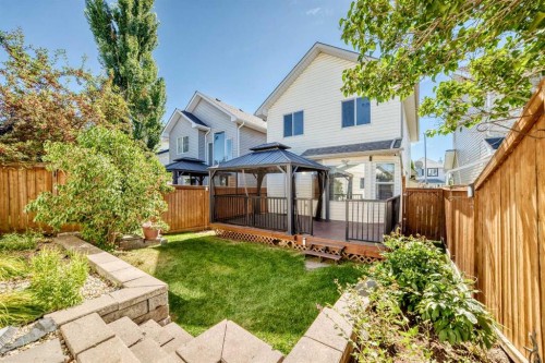 22 Cramond Crescent Se, Calgary, AB 