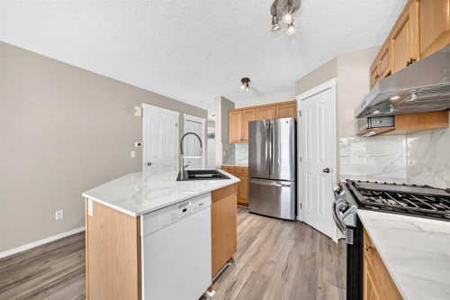 22 Cramond Crescent Se, Calgary, AB 