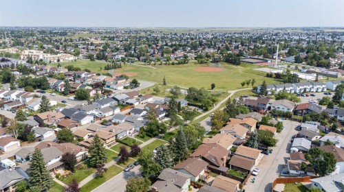 84 Templehill Drive Ne, Calgary, AB 