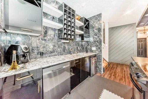 630 Rocky Ridge View Nw, Calgary, AB 