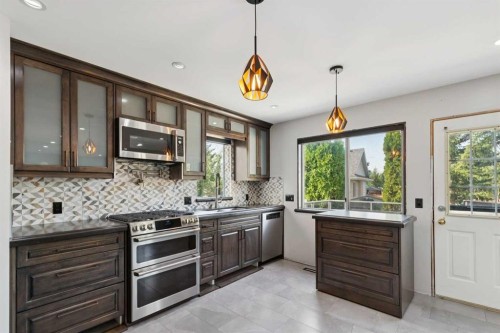 341 Coral Keys Villas Ne, Calgary, AB 