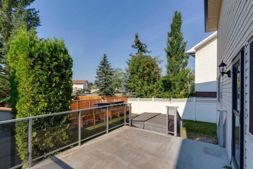 341 Coral Keys Villas Ne, Calgary, AB 