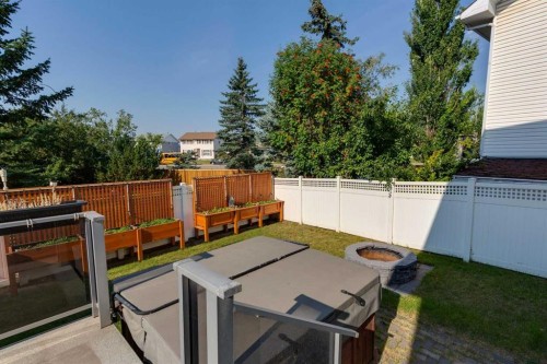 341 Coral Keys Villas Ne, Calgary, AB 