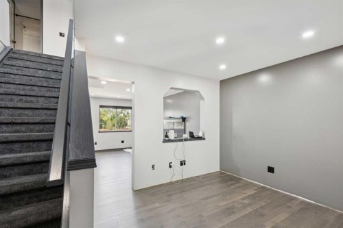 341 Coral Keys Villas Ne, Calgary, AB 