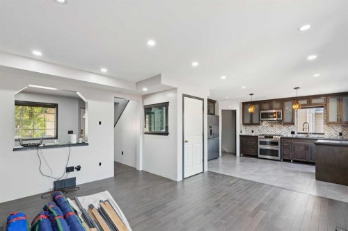341 Coral Keys Villas Ne, Calgary, AB 