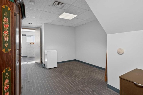 13 Taraglen Road Ne, Calgary, AB 