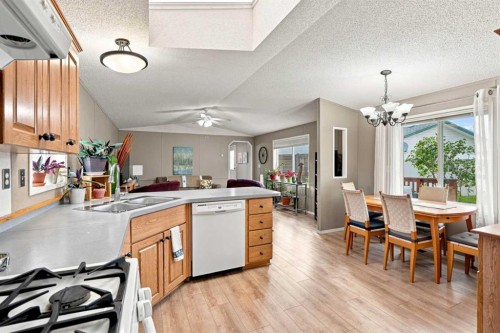 225 Ranchwood Lane, Strathmore, AB 