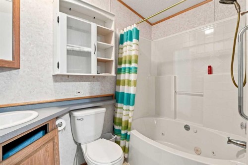 225 Ranchwood Lane, Strathmore, AB 