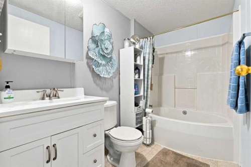 225 Ranchwood Lane, Strathmore, AB 
