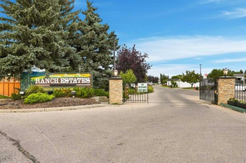 225 Ranchwood Lane, Strathmore, AB 