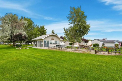 225 Ranchwood Lane, Strathmore, AB 
