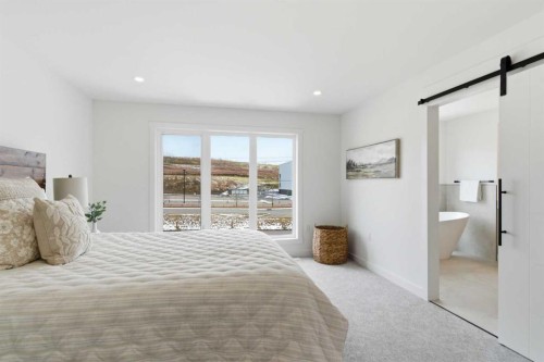 2119 Mackay Road Nw, Calgary, AB 