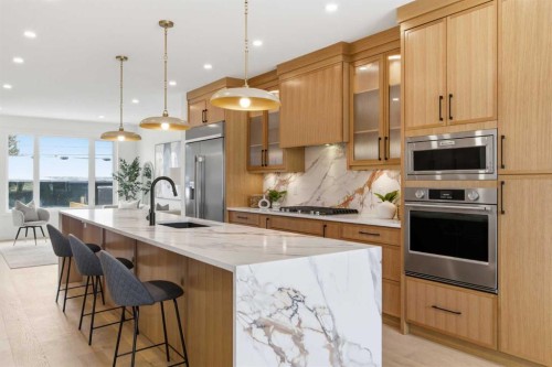 2119 Mackay Road Nw, Calgary, AB 