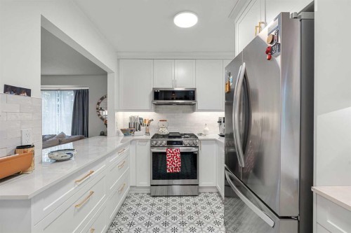 4553 Passchendaele Road Sw, Calgary, AB 