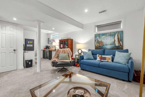 4553 Passchendaele Road Sw, Calgary, AB 