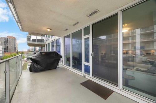 301-560 6 Avenue Se, Calgary, AB 