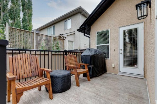 10 Strathlea Grove Sw, Calgary, AB 