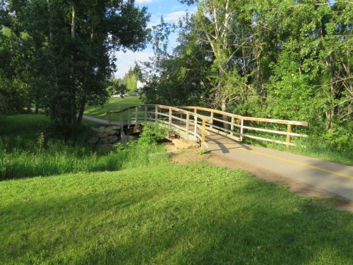 15 Rosery Drive Nw, Calgary, AB 