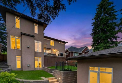 15 Rosery Drive Nw, Calgary, AB 