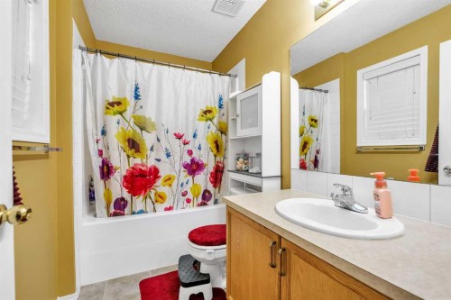 165 Saddlefield Place Ne, Calgary, AB 