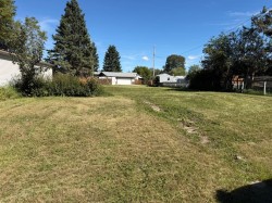 231 4 Street NWSundre, AB T0M 1X0