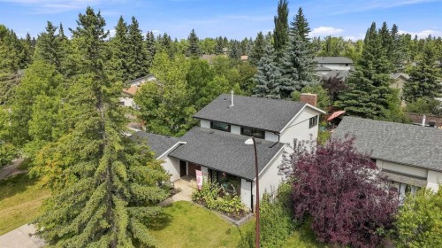 267 Brookgreen Drive Sw, Calgary, AB 