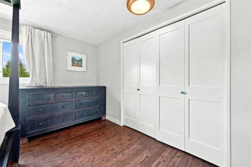 267 Brookgreen Drive Sw, Calgary, AB 