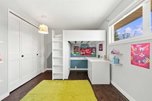 267 Brookgreen Drive Sw, Calgary, AB 