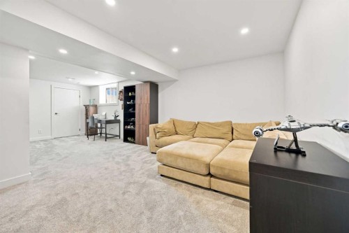 267 Brookgreen Drive Sw, Calgary, AB 