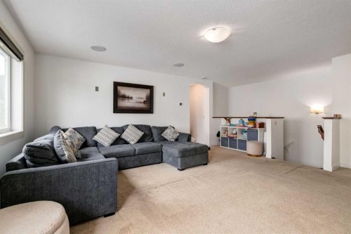 133 Copperleaf Bay Se, Calgary, AB 