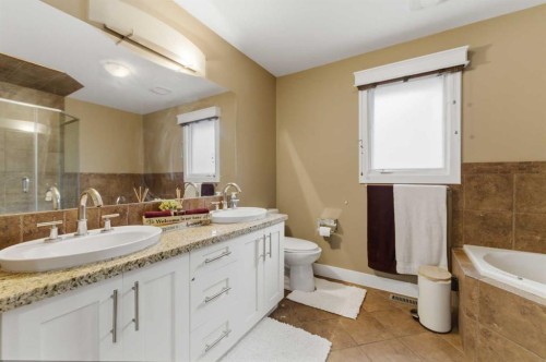 36 Varsity Estates Court Nw, Calgary, AB 