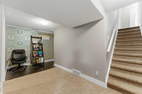 36 Varsity Estates Court Nw, Calgary, AB 