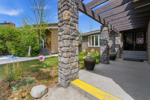 36 Varsity Estates Court Nw, Calgary, AB 