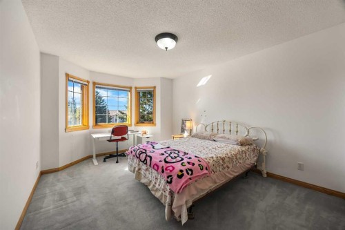 52 Edgeview Road Nw, Calgary, AB 