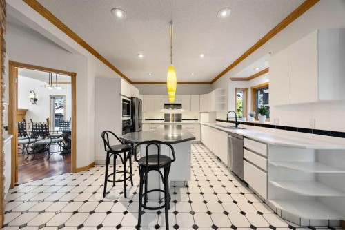 52 Edgeview Road Nw, Calgary, AB 