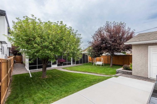 163 Lake Sylvan Close Se, Calgary, AB 