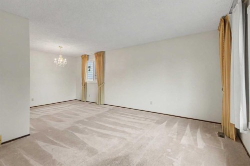 163 Lake Sylvan Close Se, Calgary, AB 