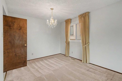 163 Lake Sylvan Close Se, Calgary, AB 