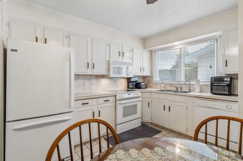 120 Huntington Green Ne, Calgary, AB 