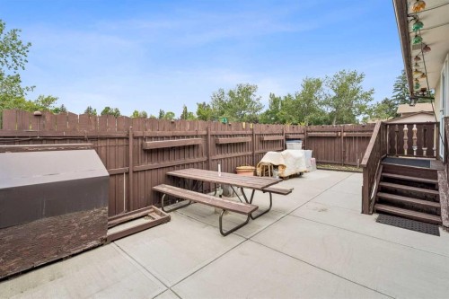120 Huntington Green Ne, Calgary, AB 
