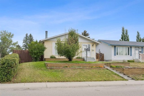 120 Huntington Green Ne, Calgary, AB 